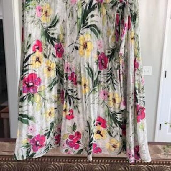 Allison Taylor Floral Pleated Midi Dress Women's Size 6- Sytle# LZY-Dress-C - Picture 8 of 11